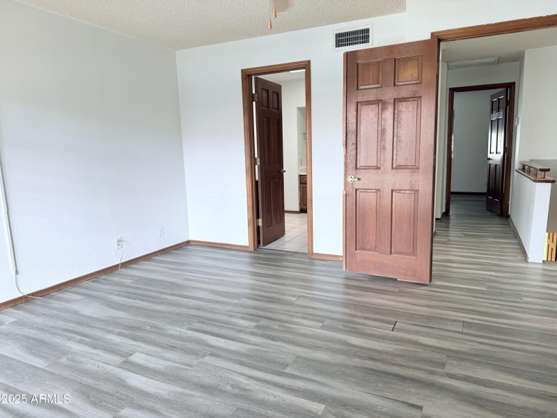 2025-10-22 13.52.45-1