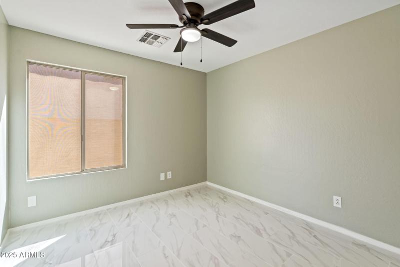 2922 W Dunbar Drive, Phoenix 85041