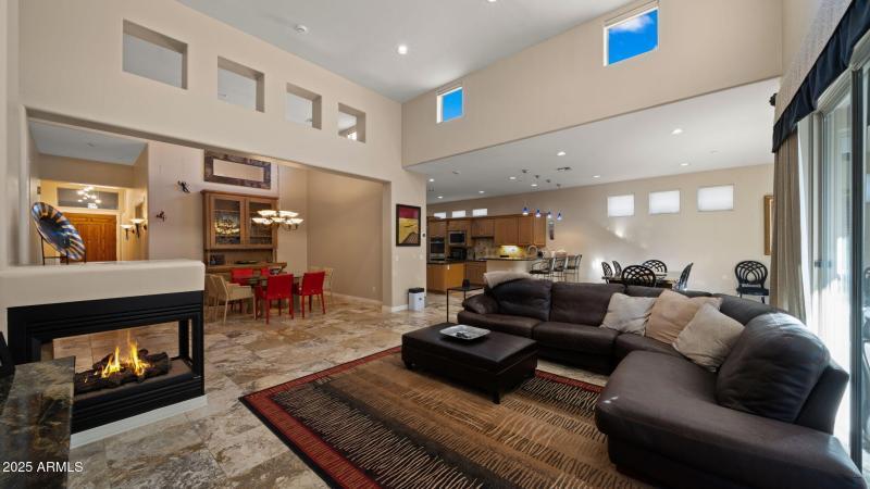 13-web-or-mls-Living Space3