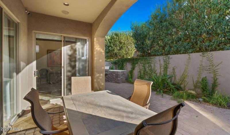 42-web-or-mls-Backyard2