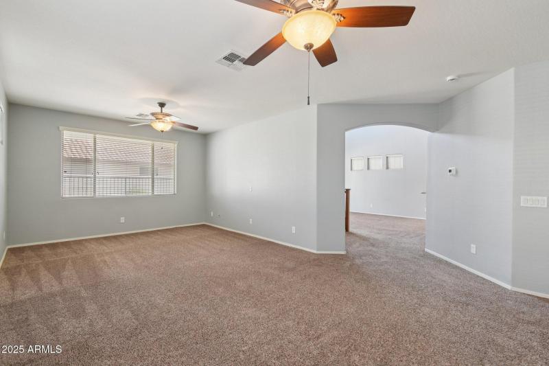 Flex-room/Living Area