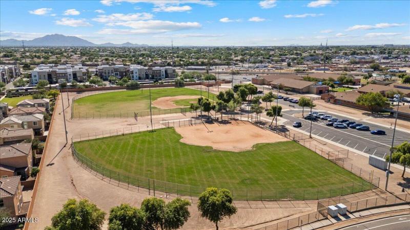 49-DJI_20251021124454_0004_D