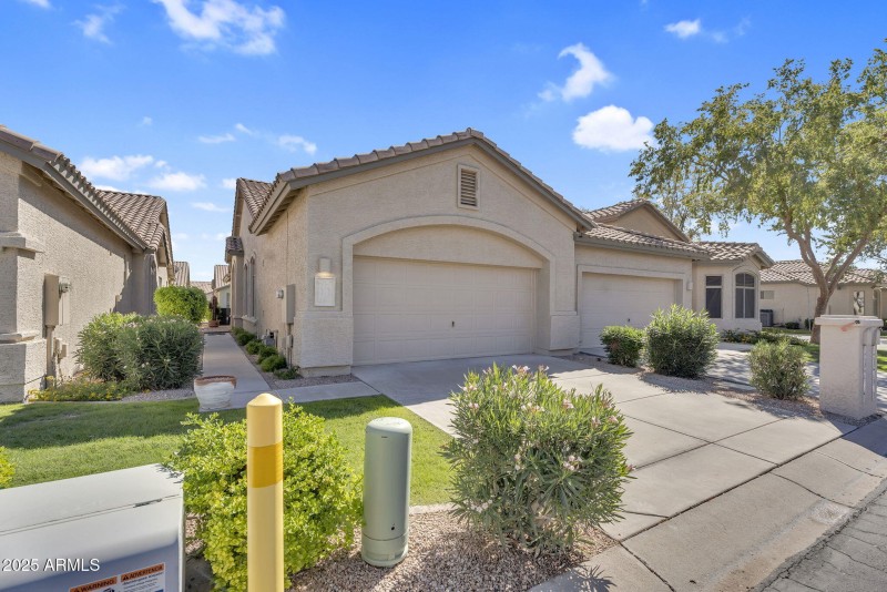 3-web-or-mls-23737 S Pleasant Way -1