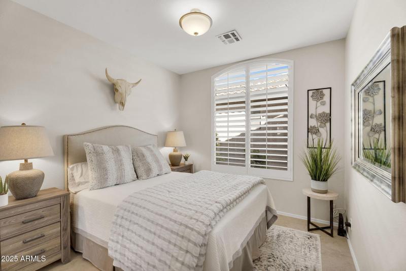 26-web-or-mls-23737 S Pleasant Way -18