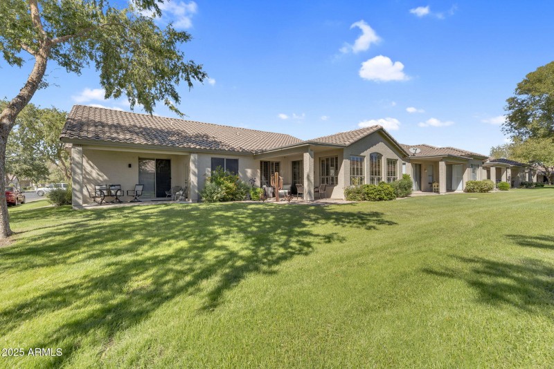 32-web-or-mls-23737 S Pleasant Way -37