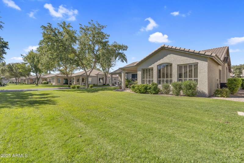 33-web-or-mls-23737 S Pleasant Way -36