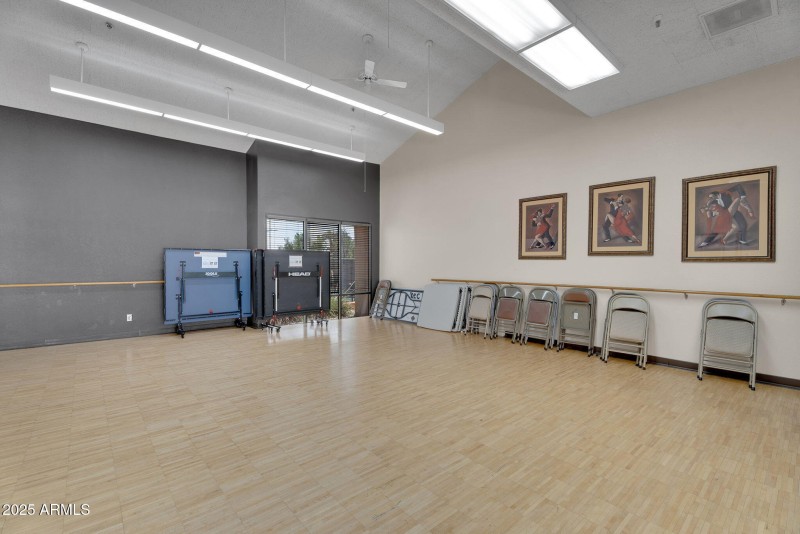 50-web-or-mls-42-web-or-mls-DSC08115