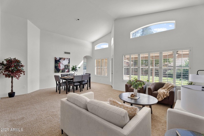 7-web-or-mls-9651 W Potter - 8