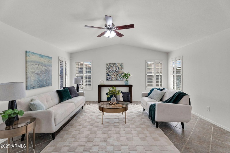 9-web-or-mls-9651 W Potter - 10