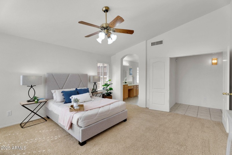 25-web-or-mls-9651 W Potter - 28