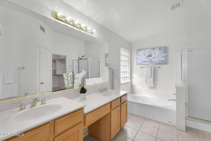 28-web-or-mls-9651 W Potter - 29