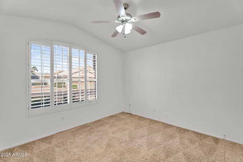 39-web-or-mls-9651 W Potter - 41