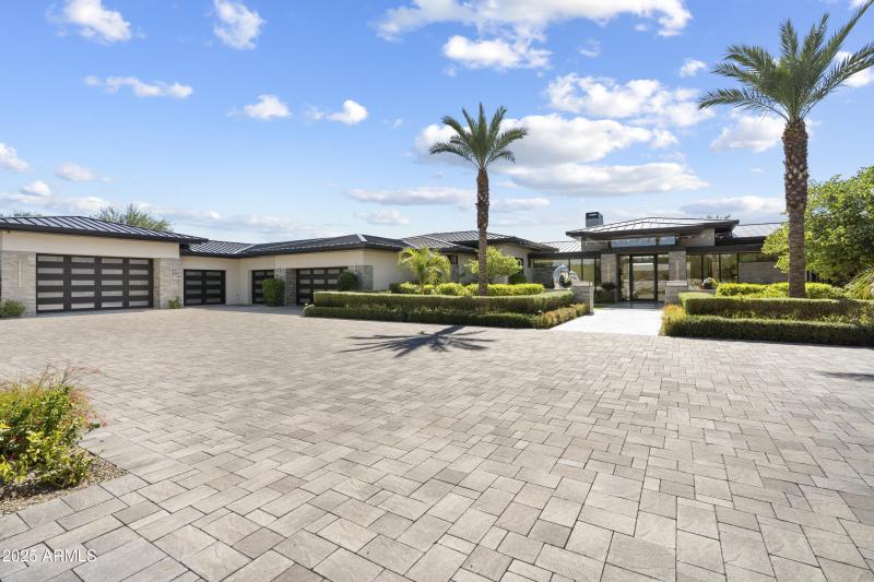 Garages-146-104744994