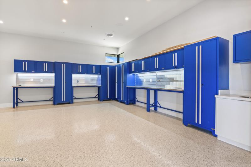 WORKSHOP-161-104745187