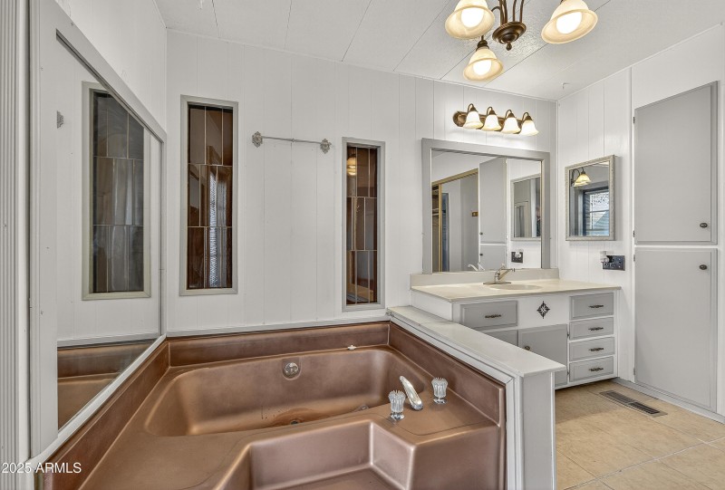 Primary Ensuite