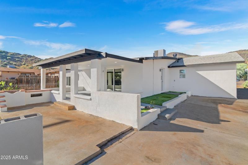 Photo Oct 18 2025, 3 28 18 PM (27)