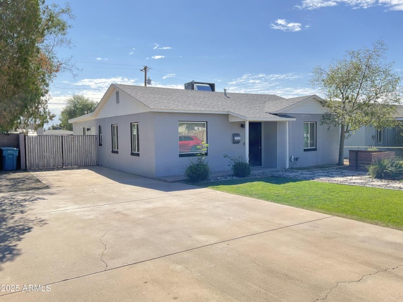 1705 W Campbell Ave Phoenix AZ 85015
