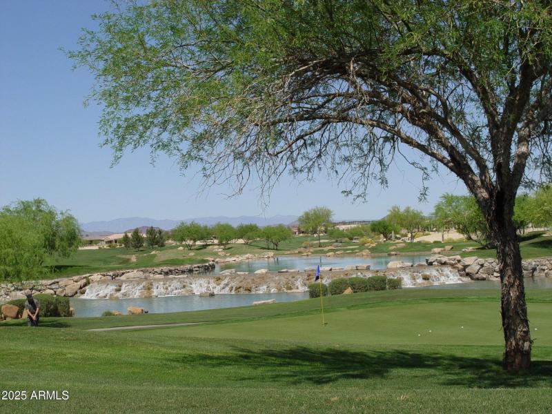 20250405195704992525000000-o