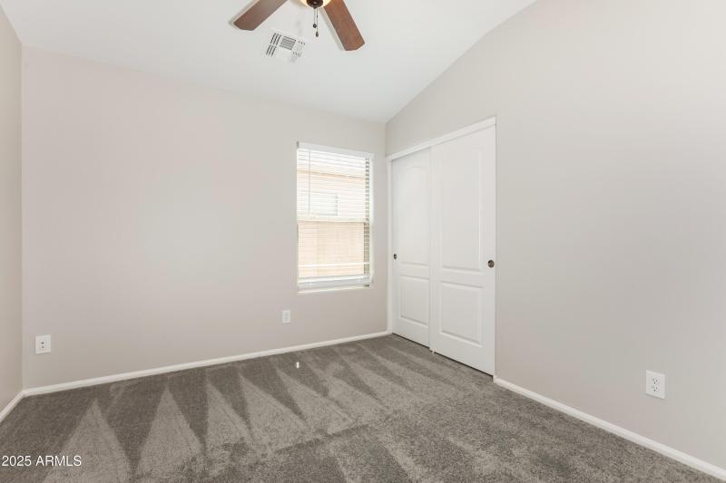 1007764.42012 W COLBY DR - Bedroom