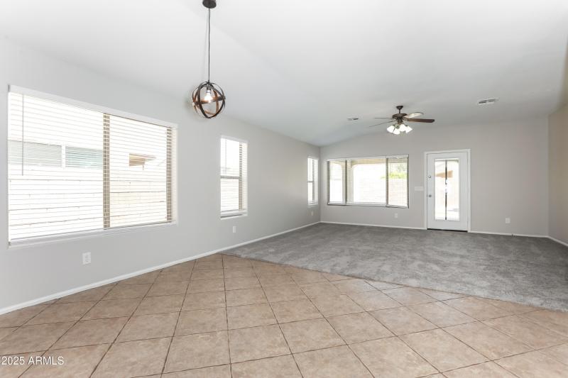 1007764.42012 W COLBY DR - Dining Room