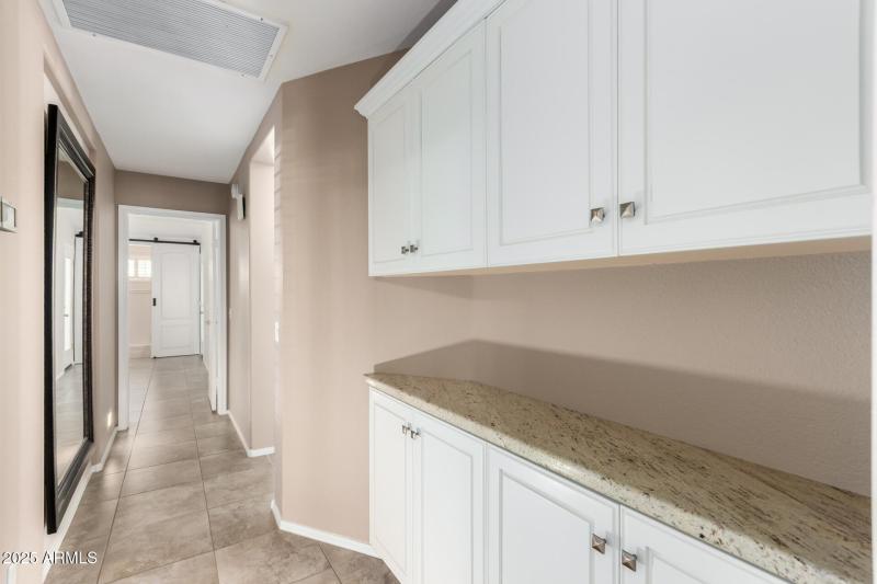 Hallway w/ ext cabinets