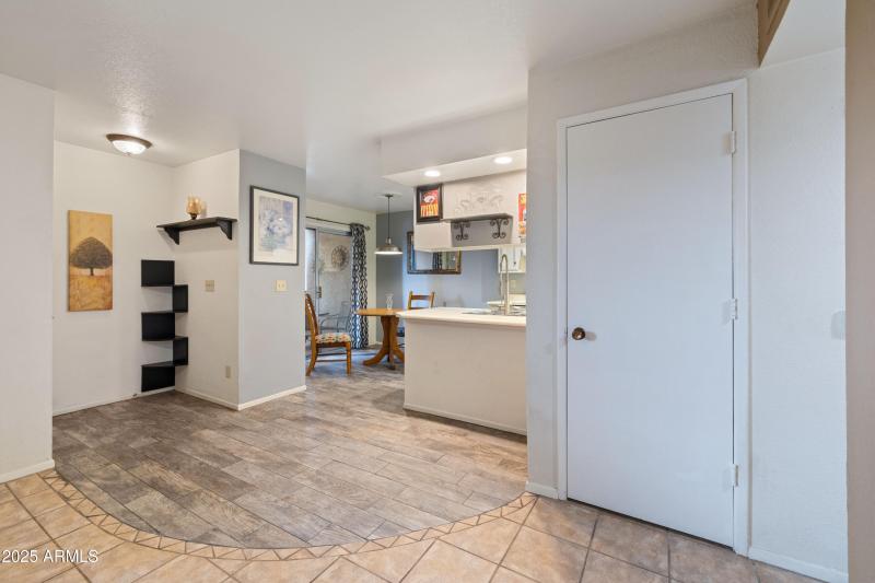 1761218654717_1761196768002ck1a8441