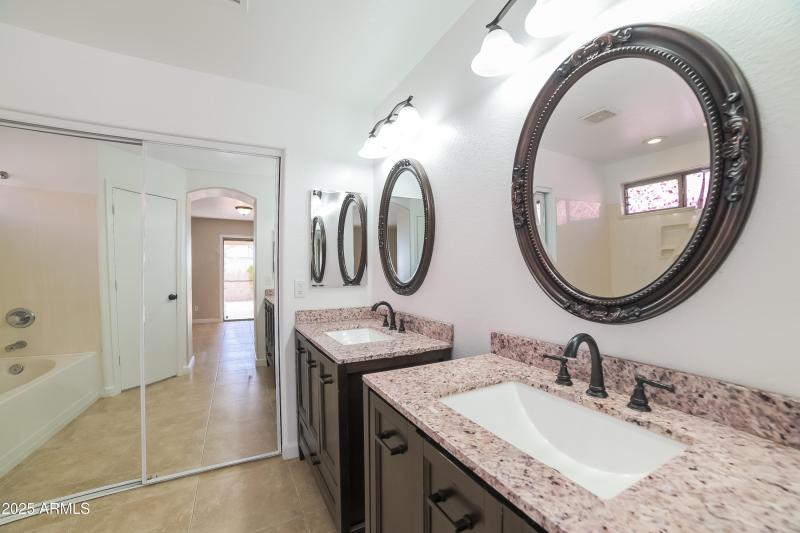 1013818.7856 W SAN MIGUEL AVE - Main Bat