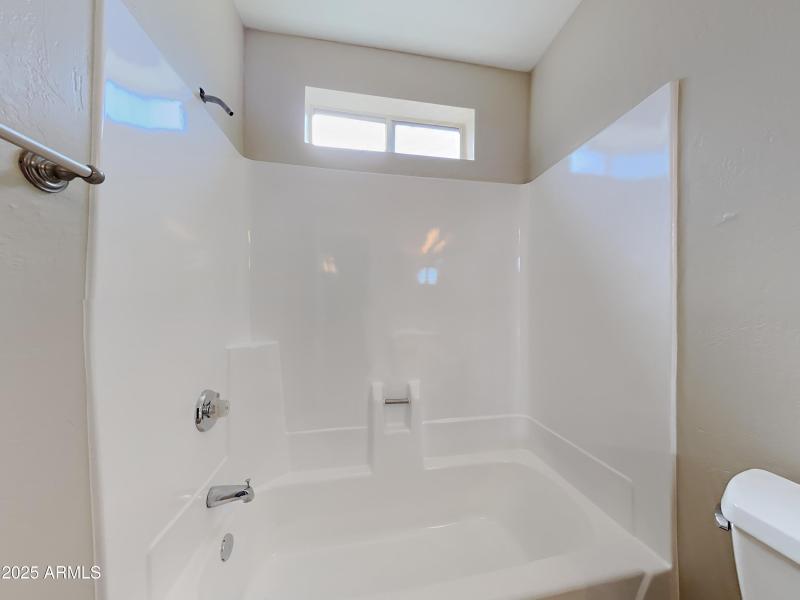 1006270.319 W Kristal Way_5