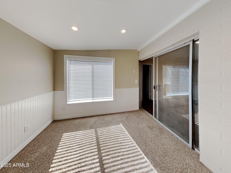 1006270.319 W Kristal Way_14