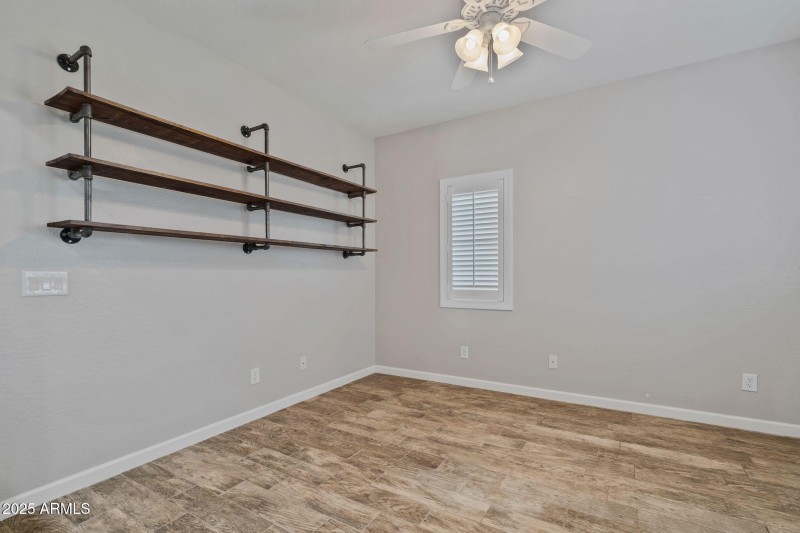 9-web-or-mls-Interior-3