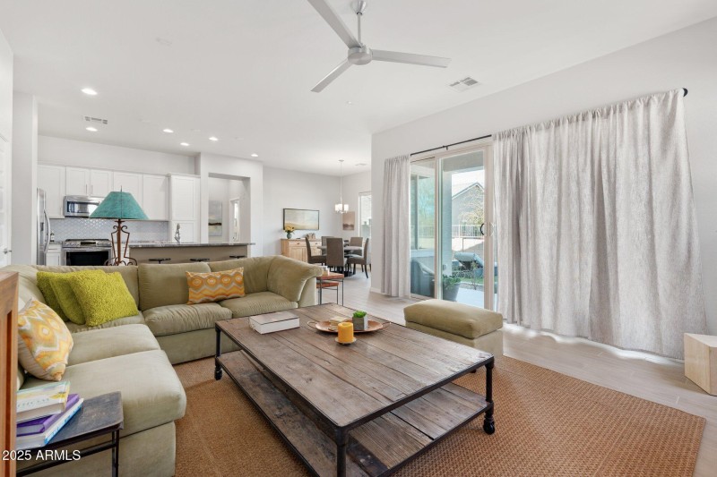 21062 E Via Del Sol - 08