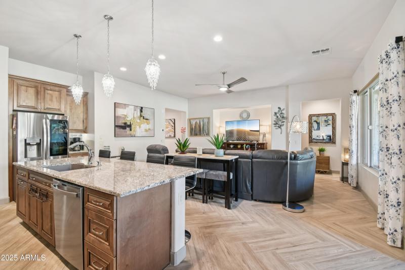 12-print-W Catalina Dr-S2310-012