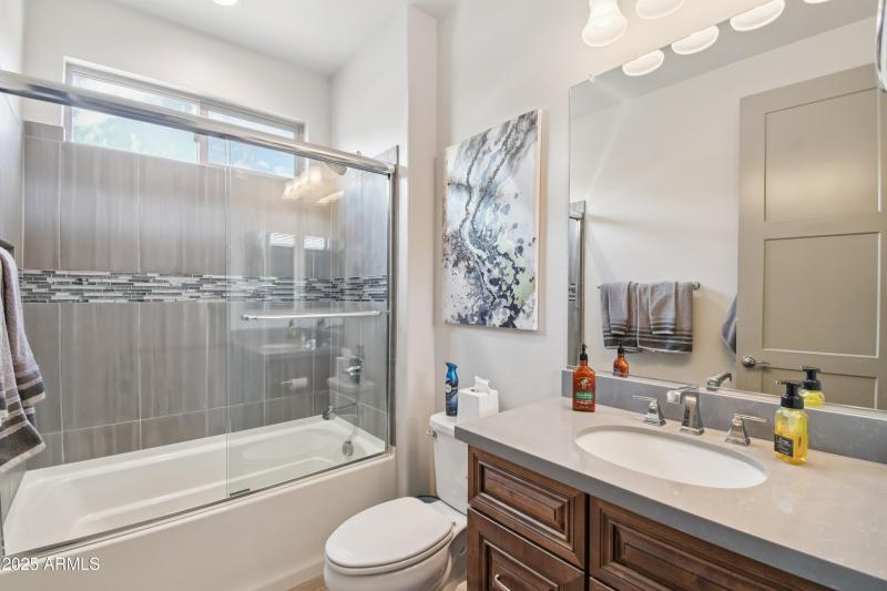 18-print-W Catalina Dr-S2310-018