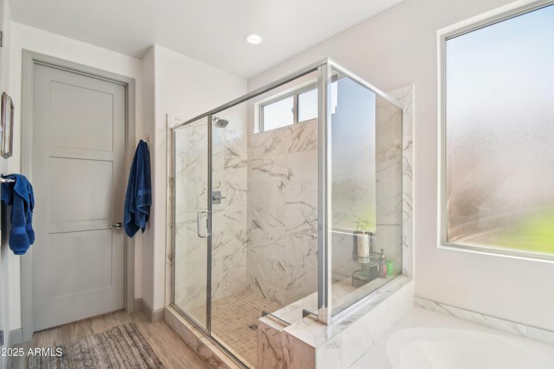 28-print-W Catalina Dr-S2310-028