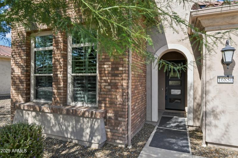 4-print-W Catalina Dr-S2310-004