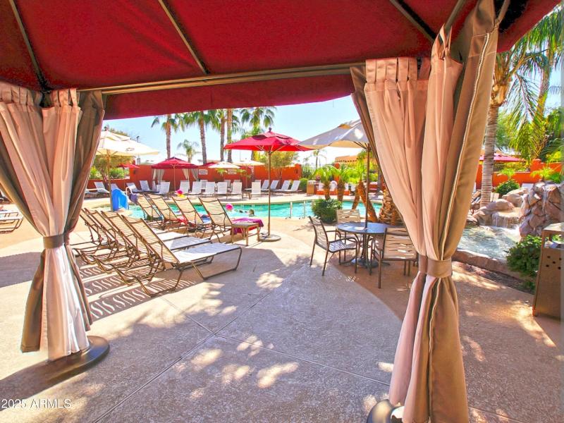 e552ca24-0413-40e5-bcdf-be008f8a7332