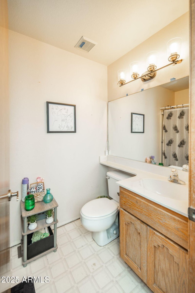 31-web-or-mls-1059-n-stirrup-high-dr-w