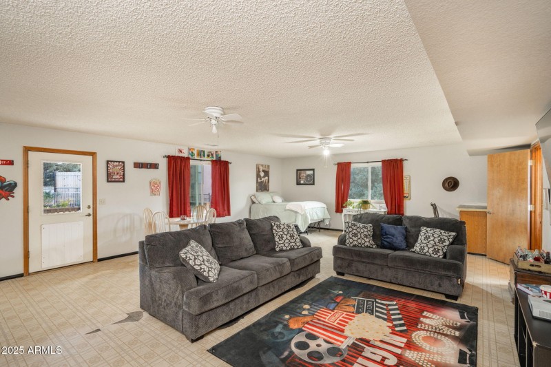 17-web-or-mls-1059-n-stirrup-high-dr-w