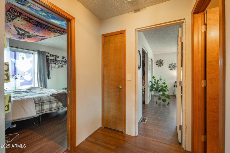 22-web-or-mls-1059-n-stirrup-high-dr-w