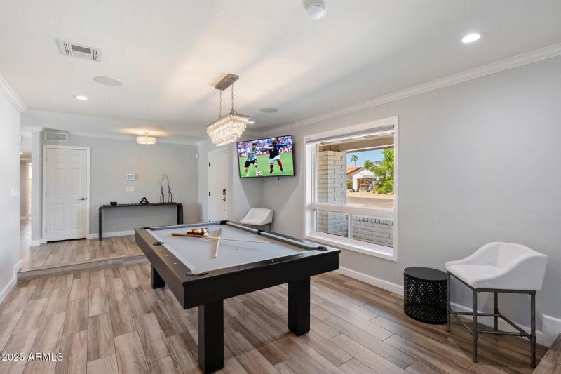 Large Entertaining/Living/Dining Room