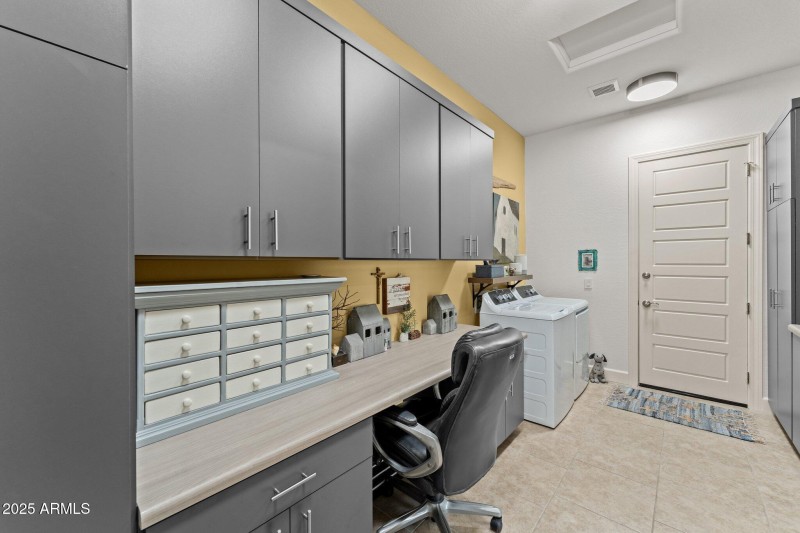 Large Laundry Room