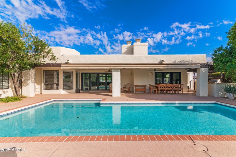 Oversized Shaded Patio