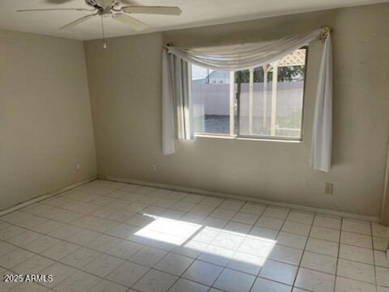 Primary bedroom, pic 2