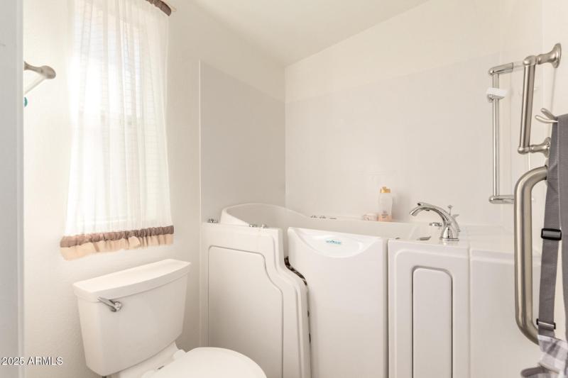 Walk-in Tub