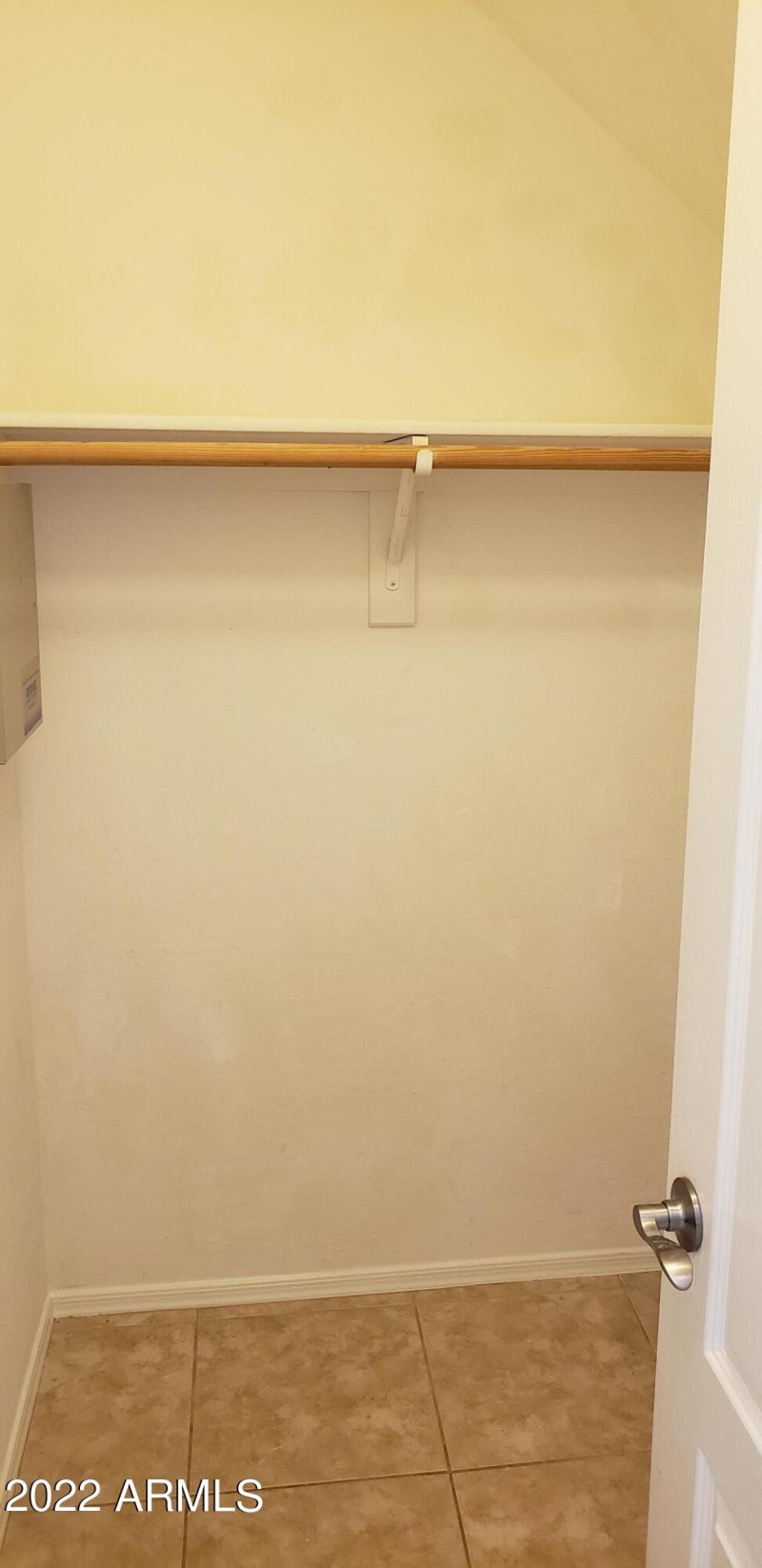Walk in pantry