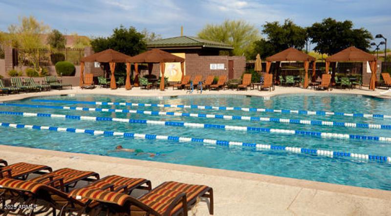 AnthemCountryClub-Persimmon POOL