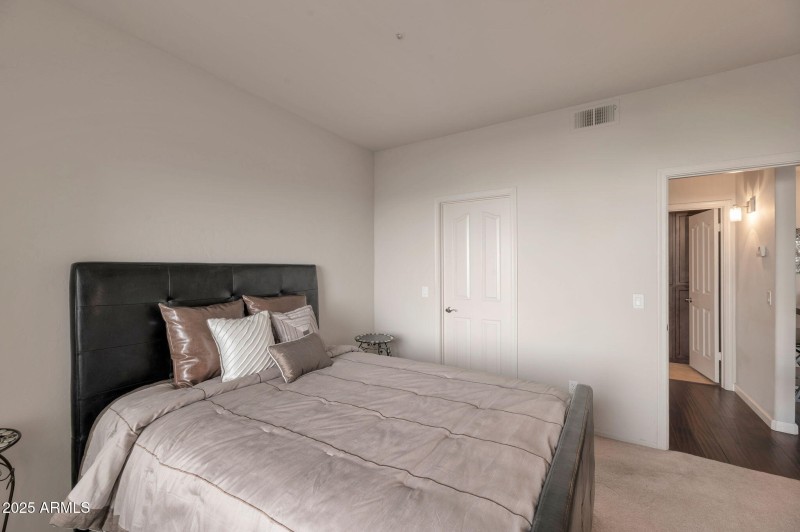 6-web-or-mls-Qp-2846