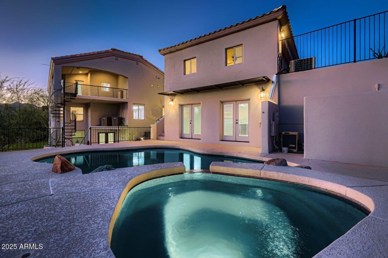 15731 Sycamore Dr - Web Quality - 009 -