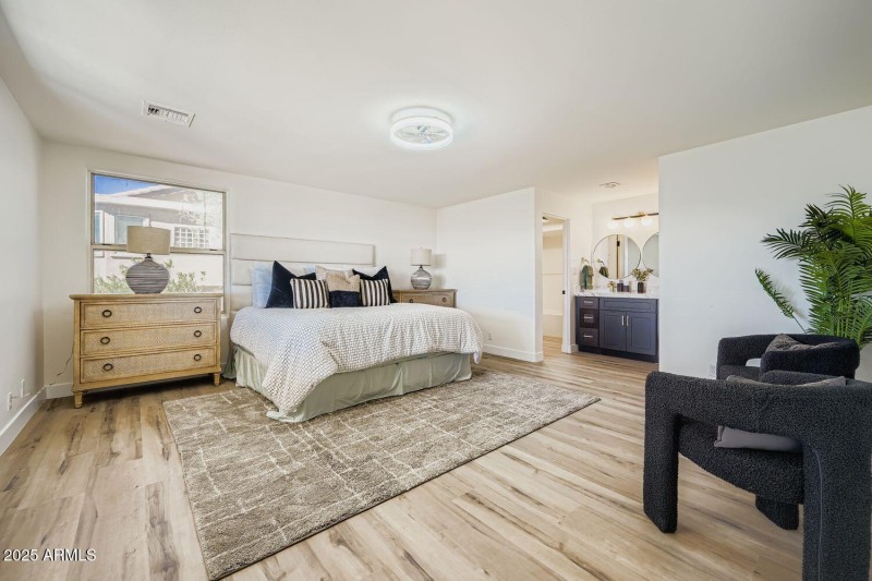 15731 Sycamore Dr - Web Quality - 014 -