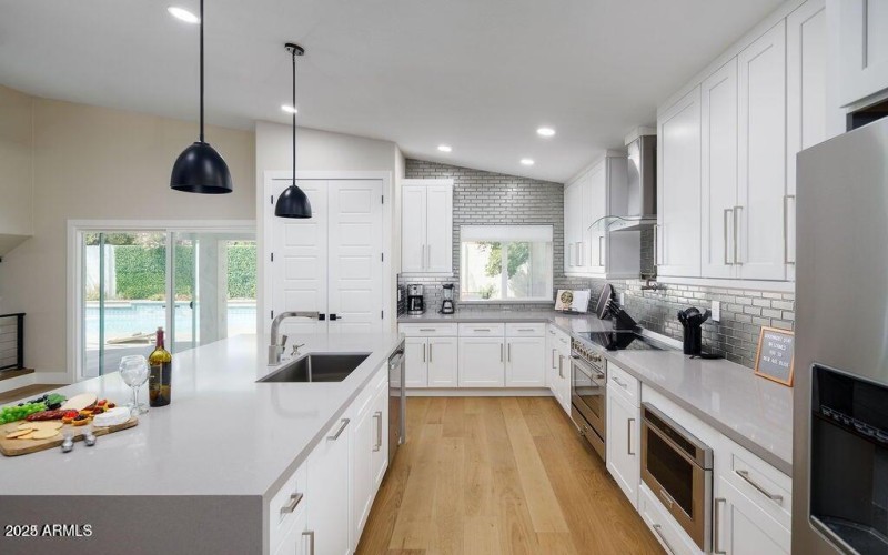 20221221191033989438000000-o